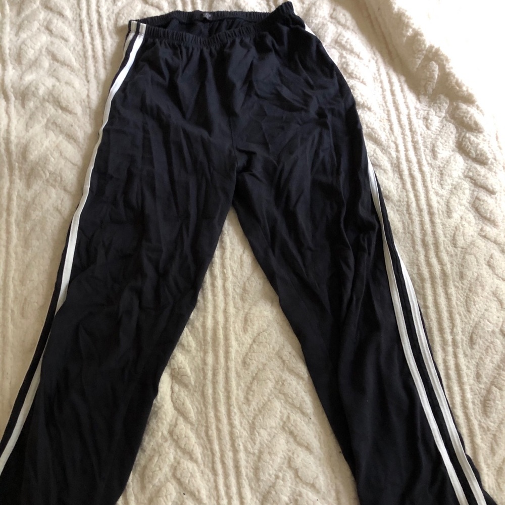 sweats - Picture 2 of 3